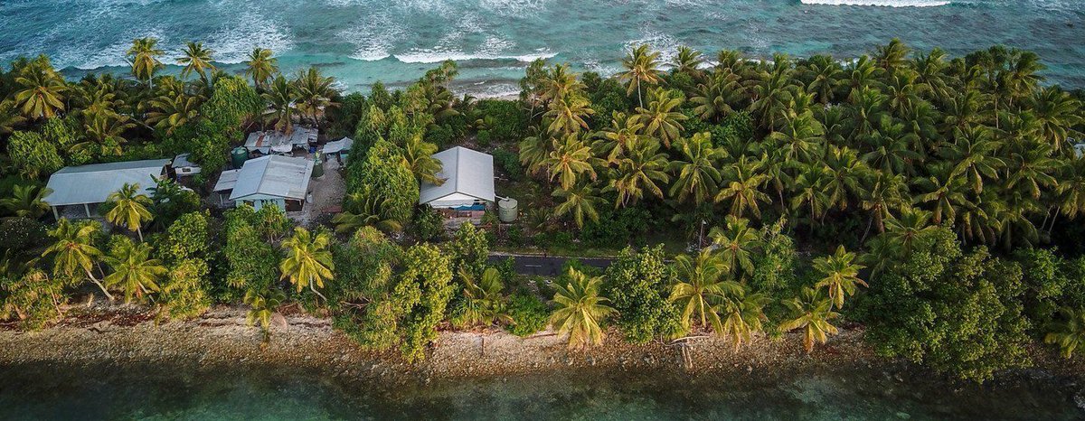 reliefweb's tweet image. The catastrophic effects of #climatechange have become a global norm. @UNESCO&apos;s report examines vulnerabilities related to accessing education caused by #climatedisplacement and recommends a way forward to address these issues bit.ly/3nElGkN

📷 UNDP Tuvalu/Aurélia Rusek