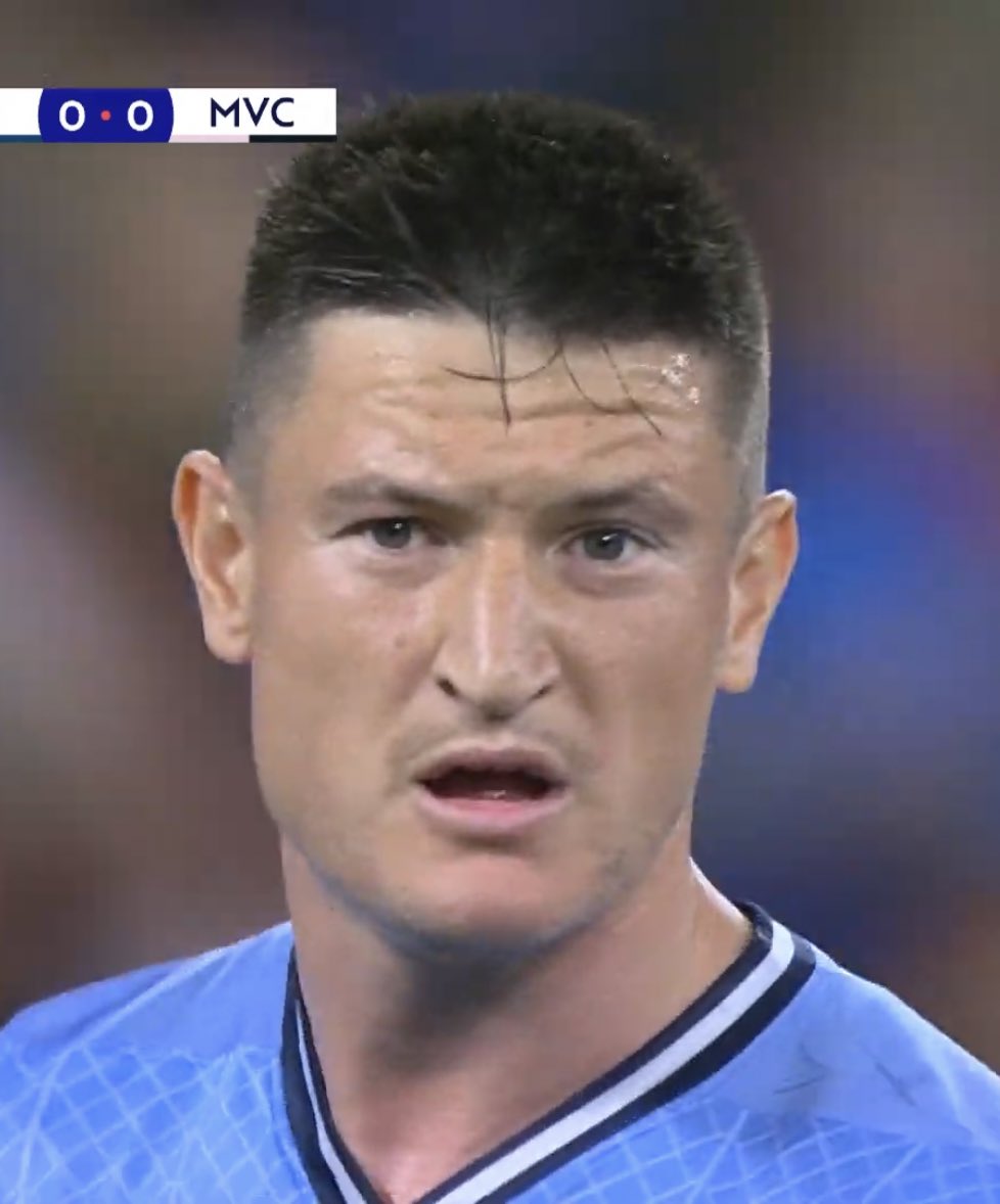 Evan_M_G's tweet image. Joe Lolley looks a bit like Beaker from the Muppets #SYDvMVC