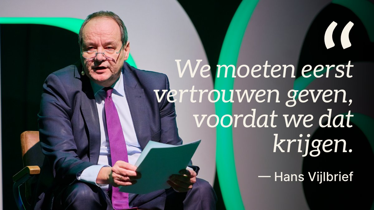 “Het is aan de politiek om eerst te luisteren, en dan pas te handelen. Om het echte gesprek aan te gaan, ook als dat moeilijk is. Om als eerste stap te luisteren, ook naar hen met een zachte stem.” - Hans Vijlbrief op het #D66congres