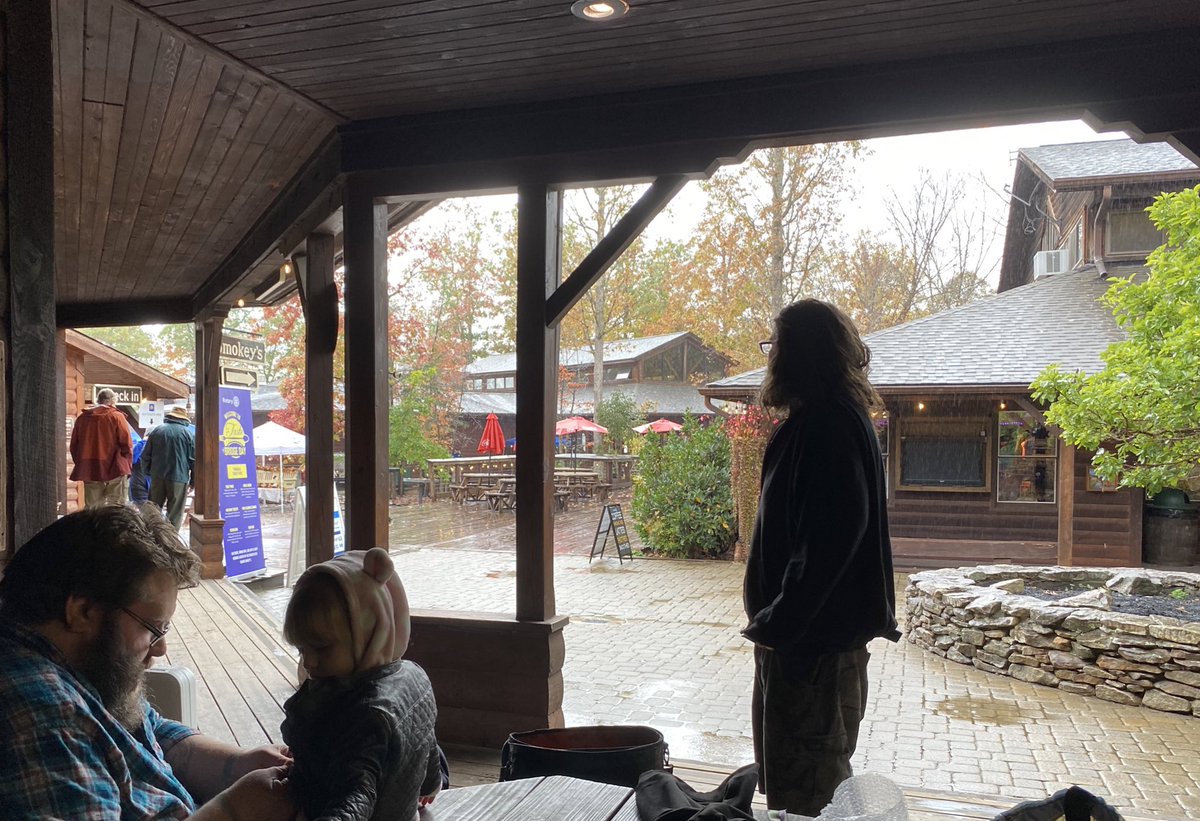 MainCorpsePod's tweet image. Thank you so much for having us at Taste of Bridge Day. We had so much fun and talked to so many fans new and old! Our hearts are as filled as our stomachs. @OnTheGorge