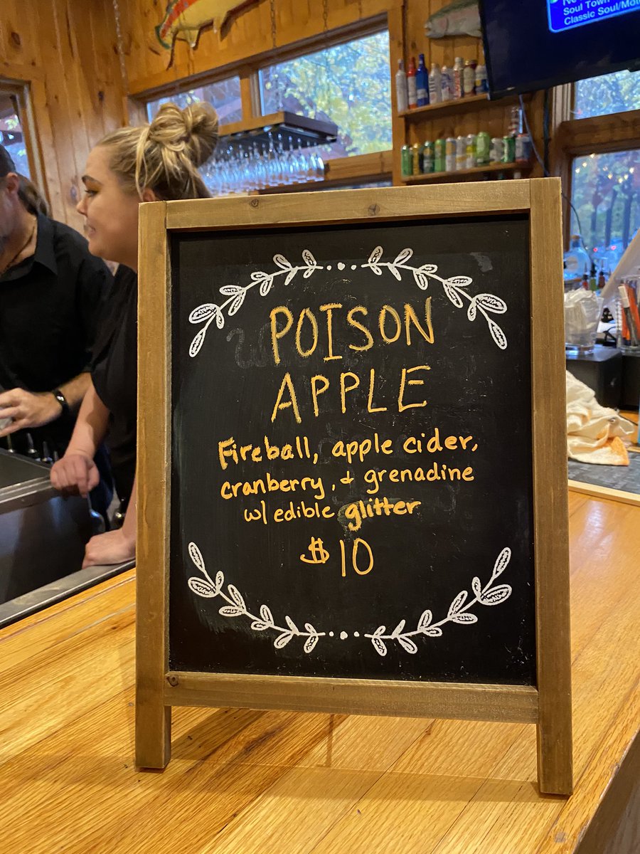 MainCorpsePod's tweet image. Thank you so much for having us at Taste of Bridge Day. We had so much fun and talked to so many fans new and old! Our hearts are as filled as our stomachs. @OnTheGorge