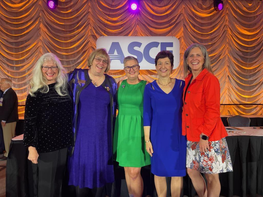 RobinKemperASCE's tweet photo. Big day at the ASCE Convention in Chicago. The new ASCE Board of Direction officers were installed, got to pose with my fellow women ASCE Presidents, and tried on a gorgeous jacket belonging to one of the members of the Mongolian delegation. #ASCE23 @ASCETweets https://t.co/ibKKChXkEk
