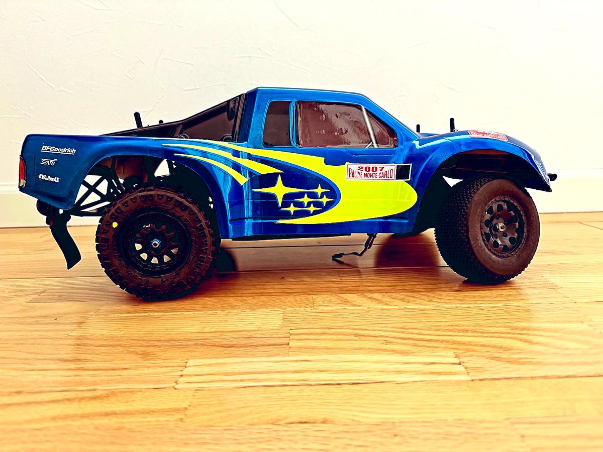 jimnyrclife's tweet image. 中古のSCシャーシを入手したので、新品ボディでリフレッシュ✨

またしてもスバルですみません😅

#weareae #teamassociated #sc10