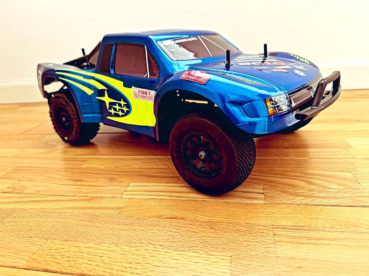 jimnyrclife's tweet image. 中古のSCシャーシを入手したので、新品ボディでリフレッシュ✨

またしてもスバルですみません😅

#weareae #teamassociated #sc10