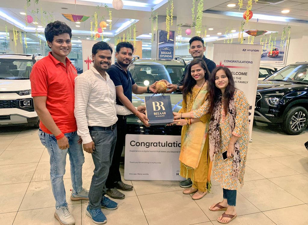 azad860111's tweet image. ईश्वर के आशीर्वाद और अपनों के प्यार स्नेह आशीर्वाद से मेरी पहली कार #Exter