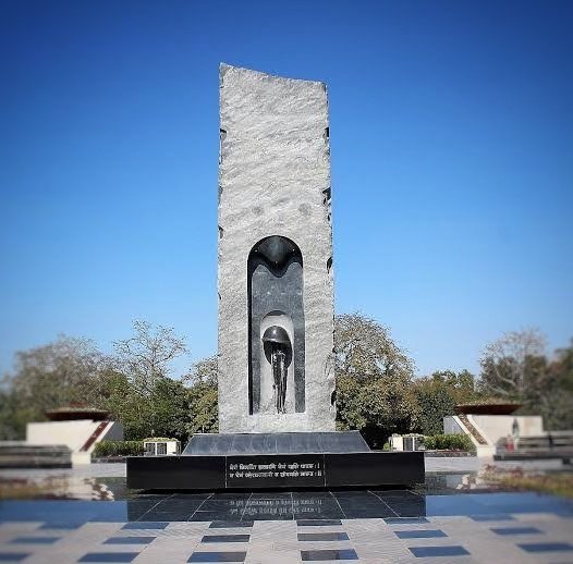 Sh M A Ganapathy IPS, DG NSG, paid homage to police bravehearts who made supreme sacrifice in the line of duty, on the occasion of #PoliceCommemorationDay at National Police Memorial. Their courage and dedication to serve the nation will always be remembered.