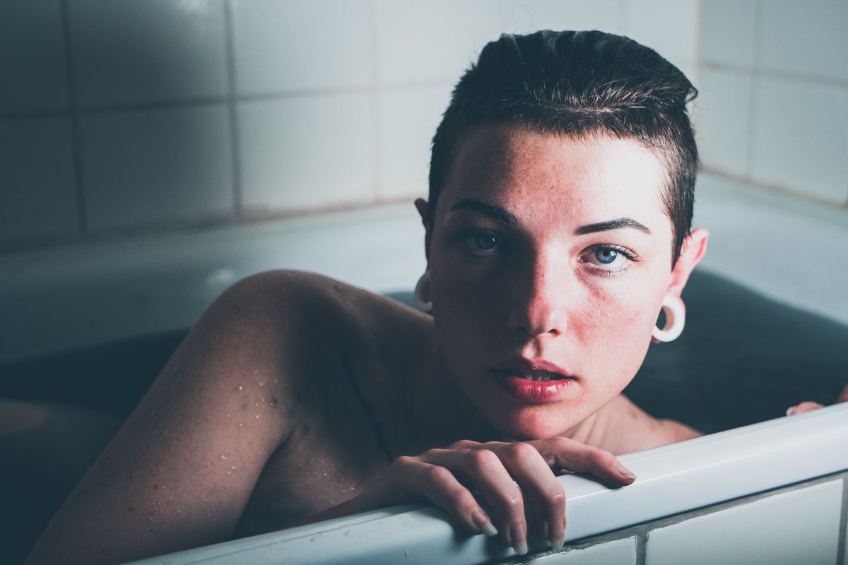 I see you!

The amazing <a href="/CarlsenAnnika/">Annika Carlsen</a> in dark waters