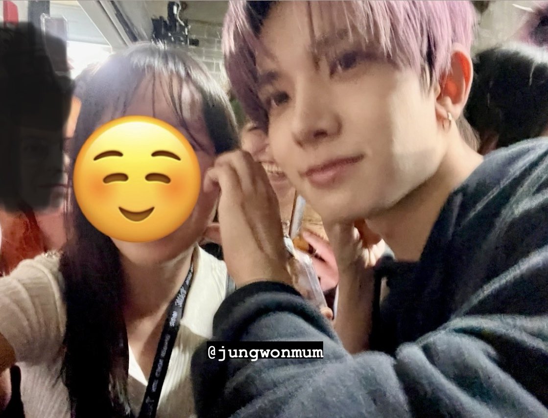 engenemum's tweet photo. So excited and thankful I got to tell Enha I love them and also took photos with multiple members🥹🧡 @ENHYPEN_members 

#enhypen_in_newark #FATE_IN_NEWARK  #FATE_IN_US #ENHYPEN_JUNGWON #ENHYPEN_HEESEUNG #ENHYPEN_SUNGHOON 
#JUNGWON #heeseung #sunghoon 
#ENGENE https://t.co/ONRktMQWyG