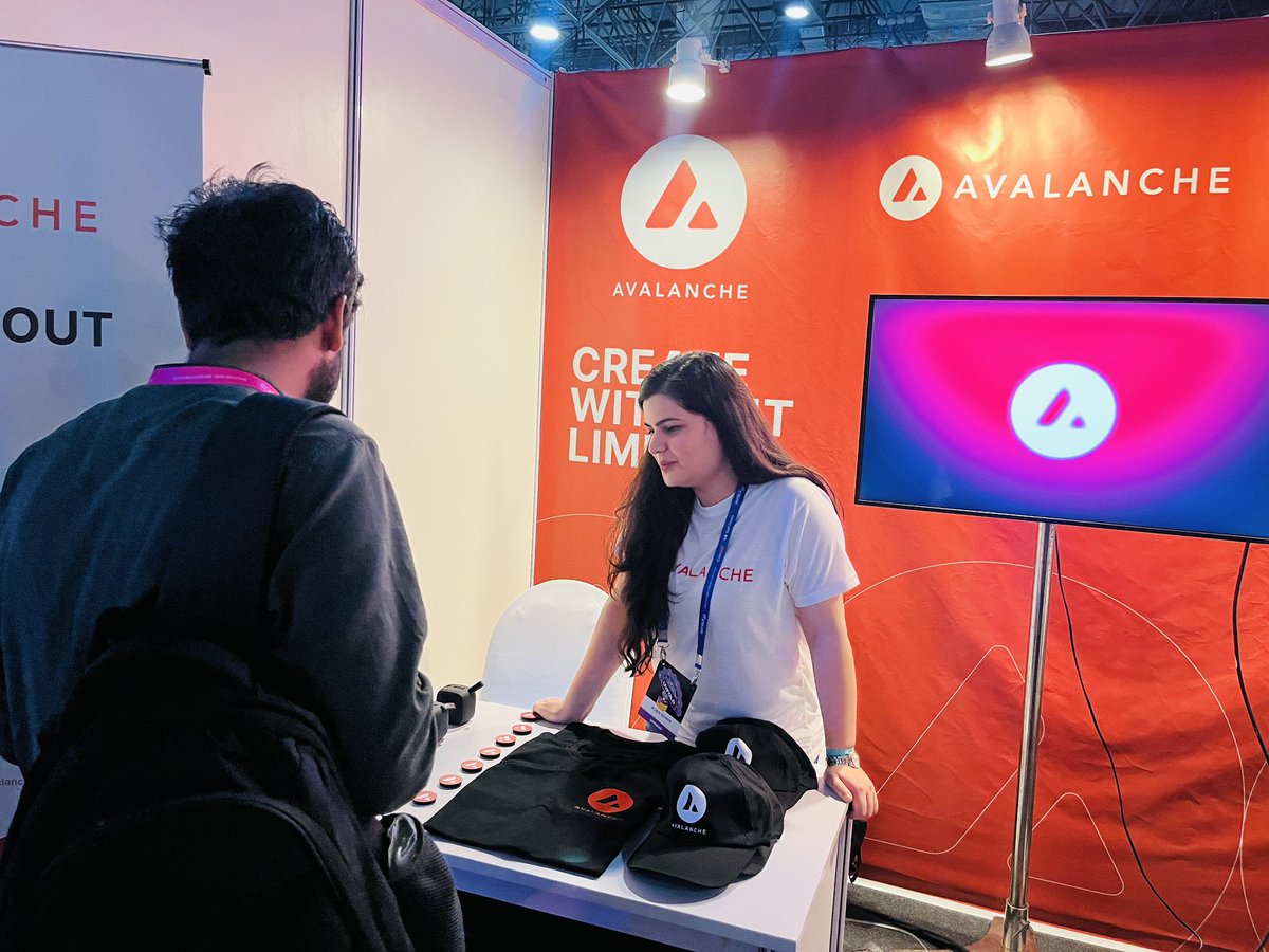 KuenShahi's tweet image. Have been at #Unfold2023 for last two days. It has been great so far, and looking forward to what the devs have built today on the Demo Day.