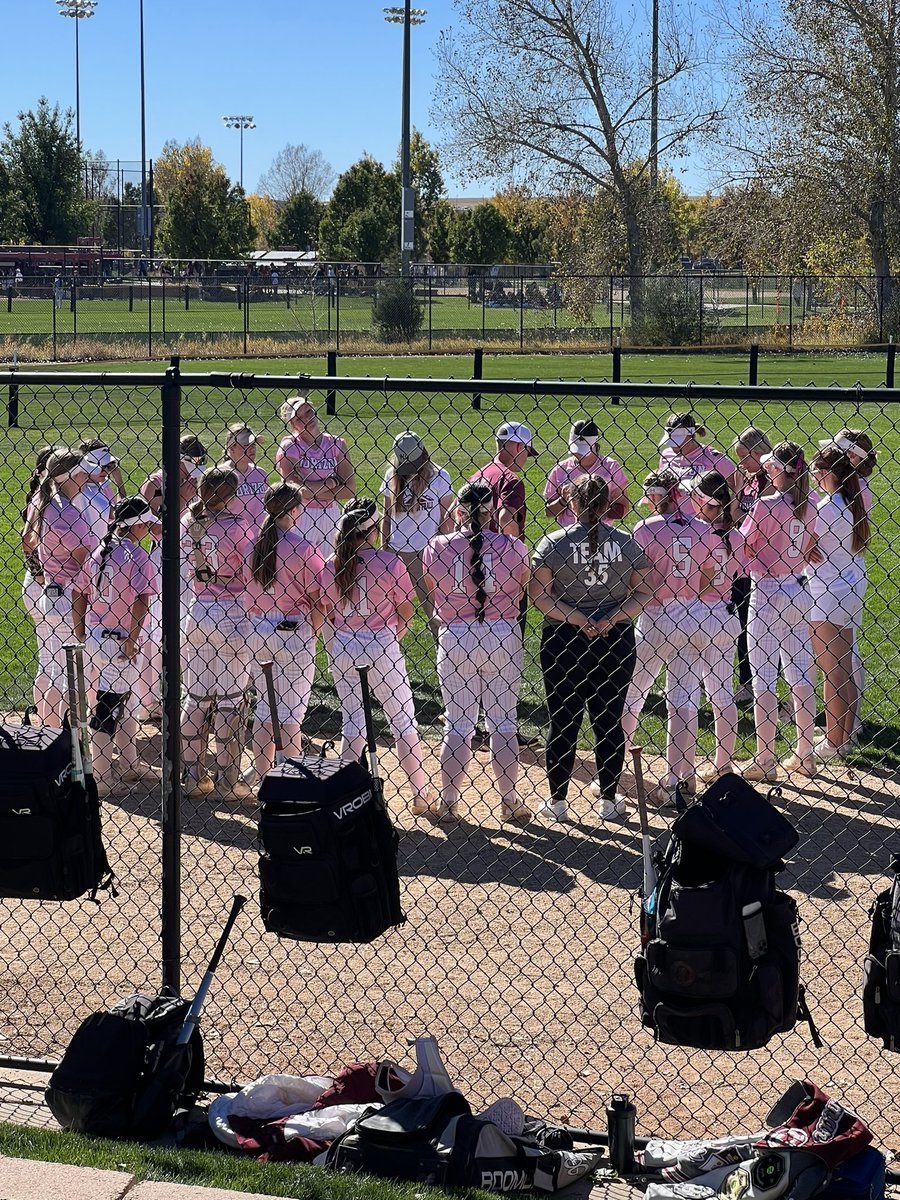 HorizonHawksAD's tweet photo. Softball season ended today with loss at the state tournament but couldn’t be more proud of this group. In the 4-year span of our seniors, they won 84 games! It was an absolute pleasure having the opportunity to watch this group of young ladies grow and compete! Thank you! Hawks! https://t.co/PfEWWFwtWi