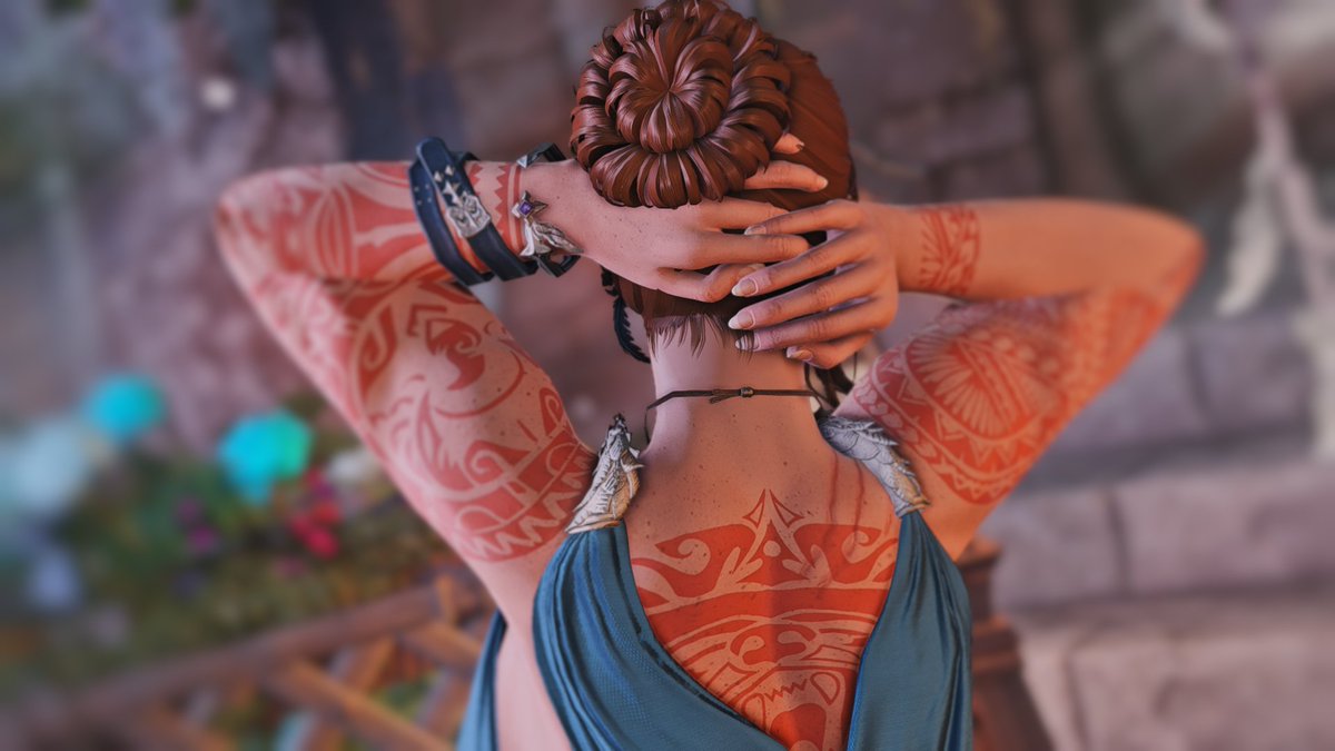 JaxomNautilus's tweet photo. This one is using some of R'alma's own shaders (and on her island)! Lovely, as always. Some beautiful closeups of Iliana's tattoos and some scars she received when she was younger.
#yonapose https://t.co/D5q0DNEqld