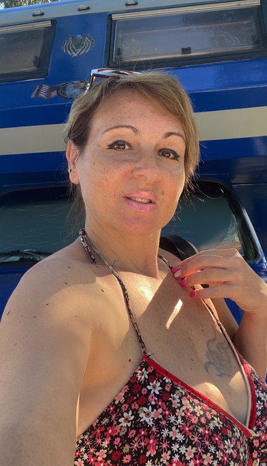 Buongiorno a tutti💋L estate &egrave; finita 😎e visto che non posso viaggiare con il mio camper per il forte<a href="/tag/mywifeluna"class="tags"><span>#mywifeluna</span></a>