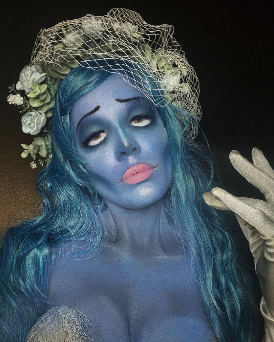 reposting halsey things only tweet media
