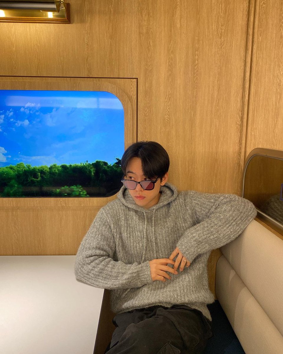 jdh_official_JP's tweet photo. 📝LEMARD
📷https://t.co/u7JCuuu3rs
#チョンデヒョン #JungDaehyun　
#정대현 https://t.co/7gwmVqzBuZ