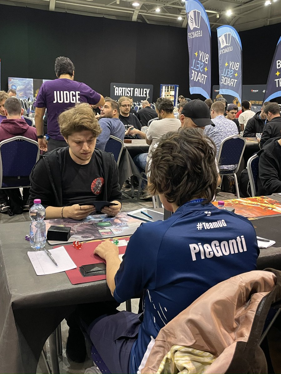 CamioncioTeam's tweet image. Friendly Fire at #LMSSofia Grand qualifier Modern🔥🥲

 #mtg #modern #MagicTheGathering 
@EULegacyMasters 
@IsThatTrueHero @PiemontiAndrea