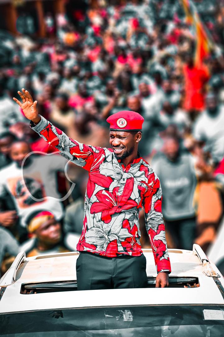 IkotMartha's tweet photo. It took me quite a long time to develop a voice, and now that I have it, I am not going to be silent...@HEBobiwine
#freedomInSight https://t.co/2Pt7wsrEVi