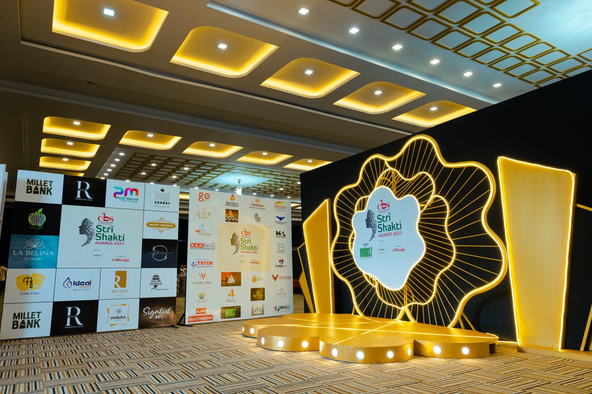 strishakti2023's tweet photo. A pretty selfie booth welcomed all the ladies to capture their memories and preserve ..!!

#TCEI #strishaktiawards #strishaktiawards2023 #selfie #selfiebooth #design #honourwomen #honour #womenempowerment #womenleadership #leadership #TCEIevents #indianwomen #womeninbusiness https://t.co/6SAaeL0g2i