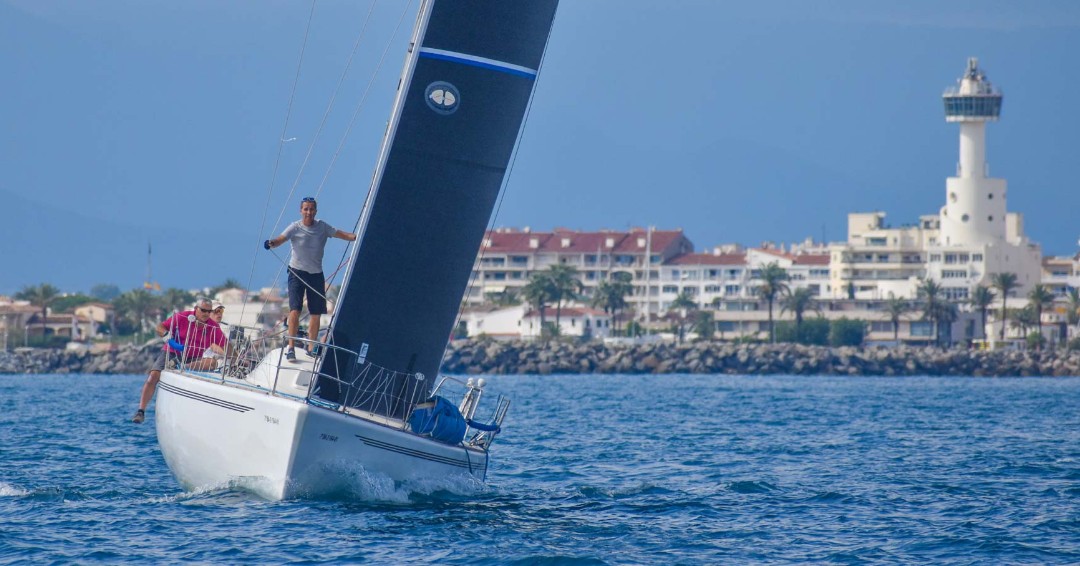 Bon dia i benvinguts al Club Vela Golfus Empuriabrava i <a href="/MarinaEmpuria/">Marina Empuriabrava</a> ! A punt per les darreres proves de la #iemporda2023  És moment de revisar la meteo i el T.O.A. de la regata... <a href="/RosesGEN/">GEN Roses</a> <a href="/cnestartit/">Club Nàutic Estartit</a> <a href="/nauticescala/">Club Nàutic L'Escala</a> #regates2023 #velacatalanacreuer ow.ly/Hlmk50PYWob