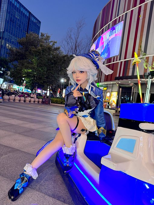 Twitterのコスプレ画像10