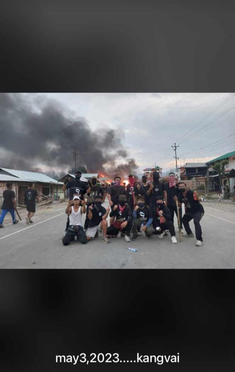 The selfie by #Kuki_Zo rioters/arsonist on the afternoon of the 1st day of Violence, 3rd May 2023 at Kangvai. This is when the Meitei homes at #Torbung were being burnt 

Who takes ‘Selfie’ when homes are burnt and families run for their lives ?

The #Kuki_ZoNarcoterrorist 

Help