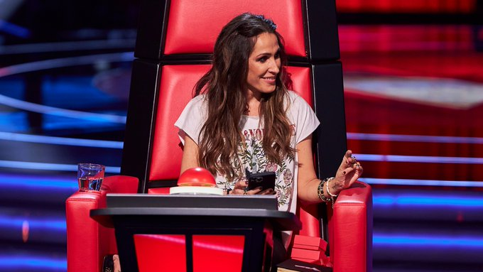 blvcom's tweet photo. 🎤 Ayer las audiciones a ciegas de @LaVozAntena3 alcanzó a 4.491.000 ESPECTADORES ÚNICOS (AA). 

📈 El concurso de @antena3com congregó a una audiencia media de 1.641.000 espectadores y el 16.9% de share. #LaVoz | #LaVozAudiciones6

#Audiencias 📺 📊 https://t.co/Hq1IjW02pp