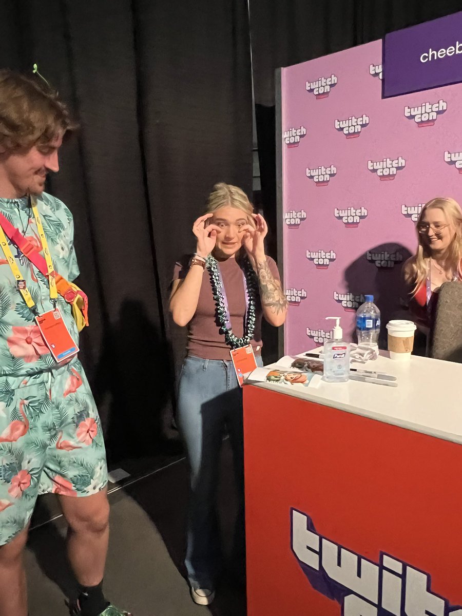 Pistdom's tweet photo. Sorry for not dressing up as a maid this year, hopefully the art was a good enough substitute. Always a pleasure @ChillboBagginz !! https://t.co/YFasl4Gyax
