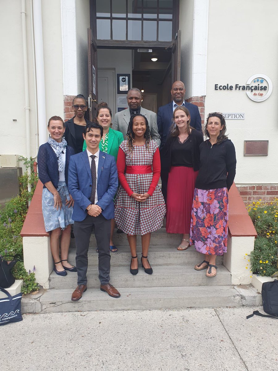 Lycée Français du Cap tweet media