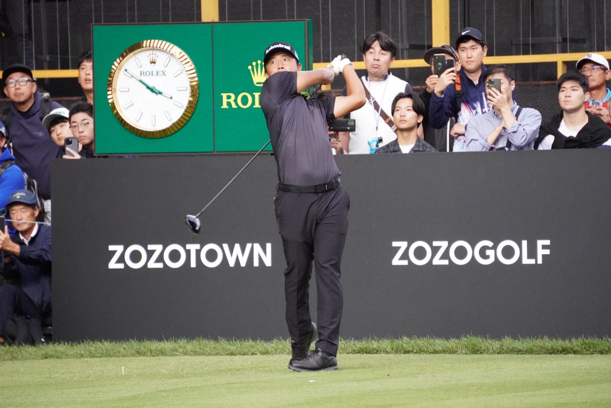 golfnetwork_jp's tweet photo. 18番パー5のティーショット。取り返すぞっ😤
#GOSATOSHI
#小平智
#ZOZOCHAMPIONSHIP #ゾゾチャン #PGAツアー #ゴルフ #ゴルフネットワーク https://t.co/OfY12AWLmN