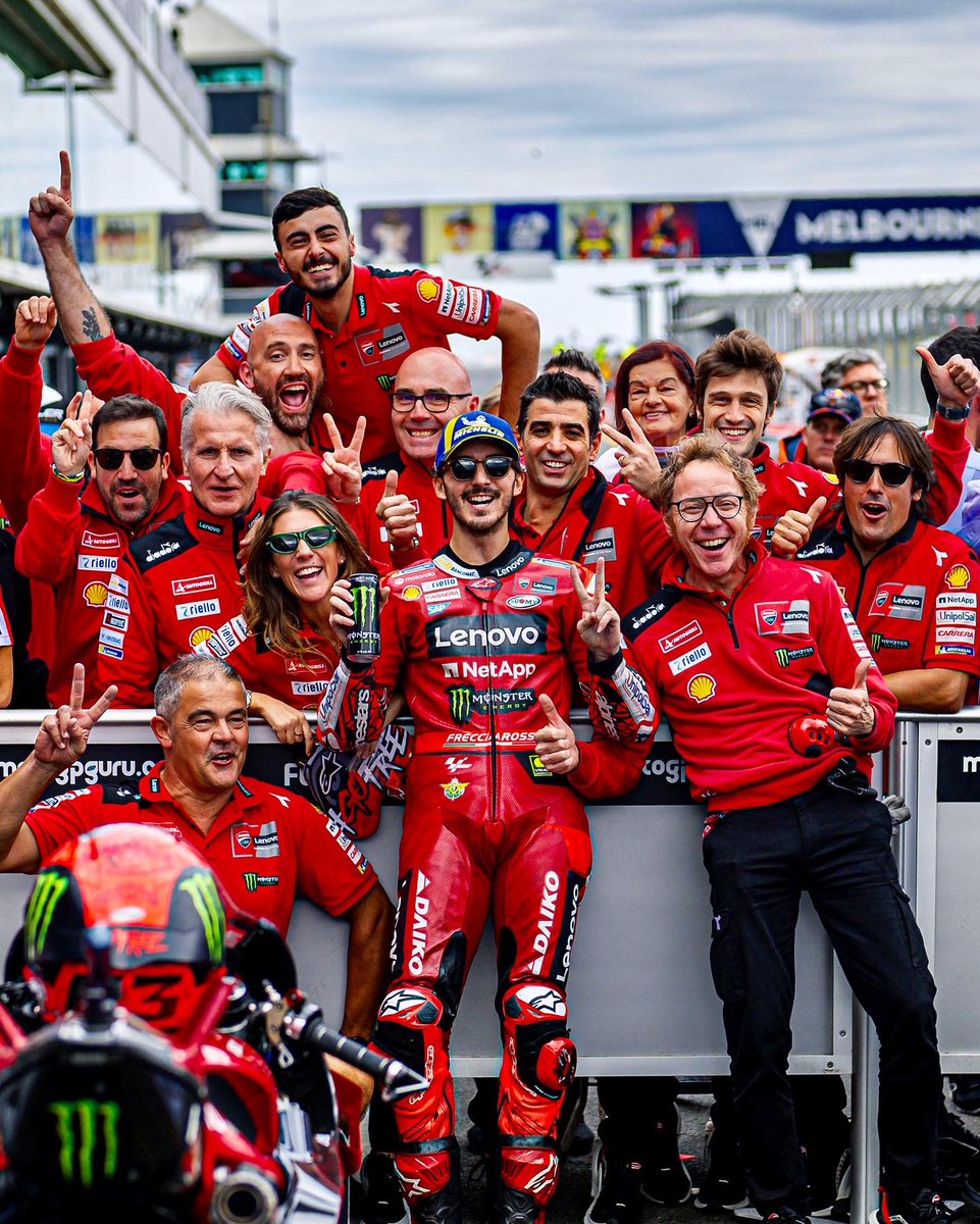 PeccoBagnaia's tweet photo. #AustralianGP 

We scored a crazy header goal 🤙🏻🍿 #Go1Free https://t.co/x7d0FRK4Qi