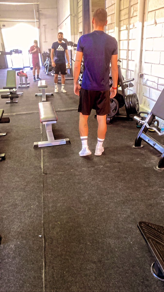 Niilo_9's tweet photo. Empezando el día con alegría, 💪🏋️‍♂️ https://t.co/tT4cJyjmRY