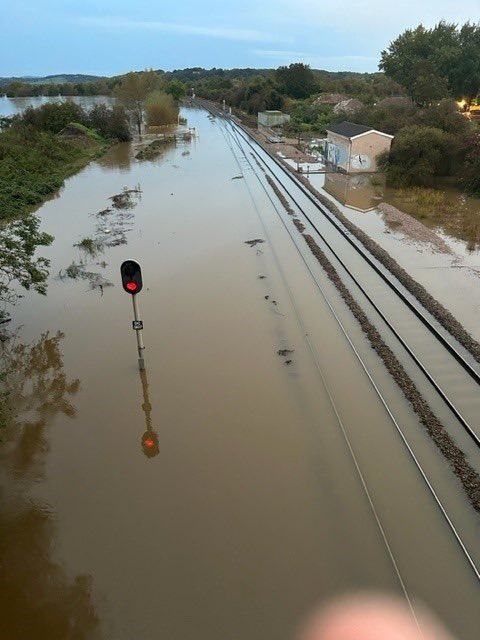 Network Rail East Midlands tweet media