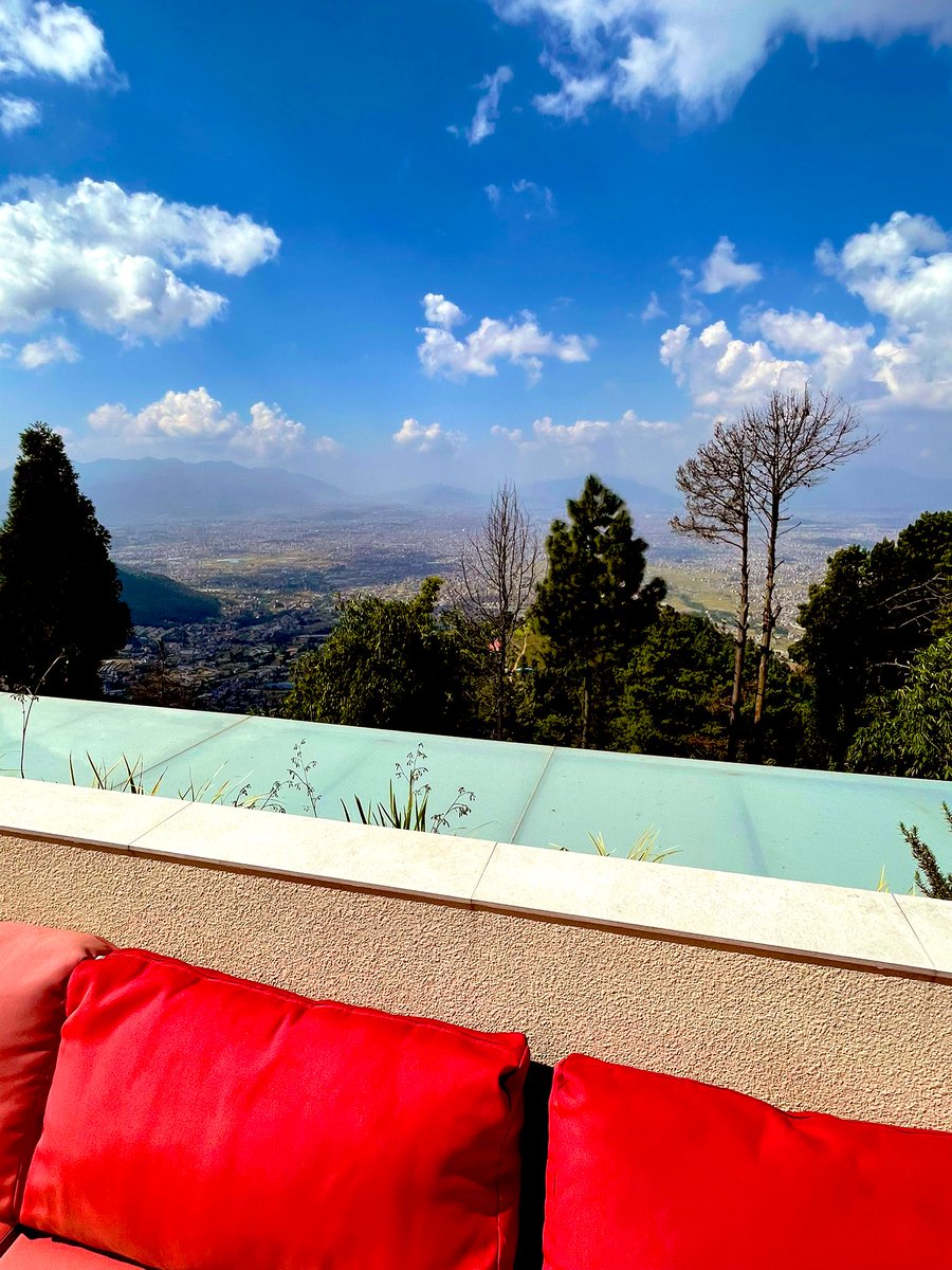 TaraTeacher1's tweet photo. Taken myself away for a little staycation. That bed π₯° I may never leave. #staycation #dashainbreak #kathmandu #nepal #teachabroad https://t.co/om9vO7laF3