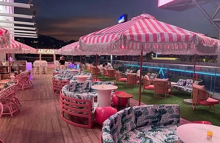 FOMO_NIKKI tweet media