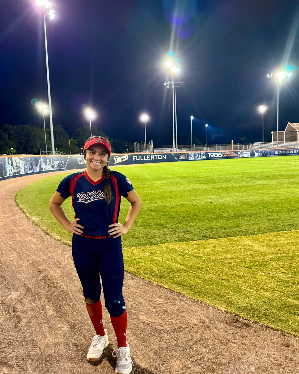 SELENY CHAVEZ 2025 🥎 tweet media