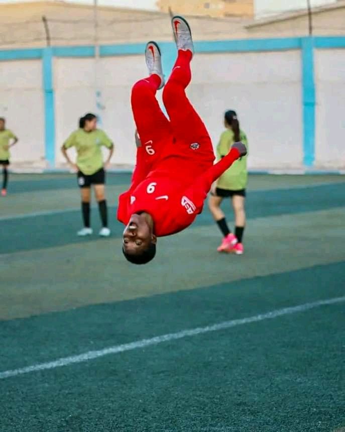 AkezaSports's tweet photo. #SandrineNiyonkuru atanguye ihiganwa atsinda ibitsindo 7 ๐ฅ
Mu rukino rwa mbere rw'ihiganwa ry'icicaro ca mbere muri #Egypte, umugwi wa #TutFc watsinze #AlMagd ibitsindo 11 k'ubusa.
Sandrine yatsinze ibitsindo 7 muri urwo rukino.
#akezasports #lesbeautesdecheznous https://t.co/XErBIQHxM4