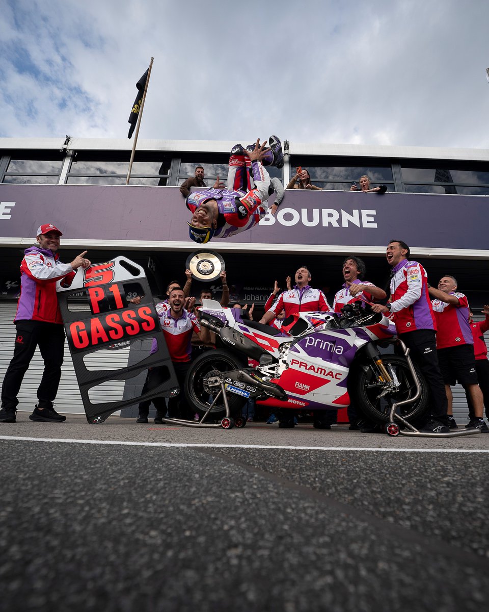 MotoGP's tweet image. Flippin&apos; brilliant! 😃🥇

#AustralianGP 🇦🇺