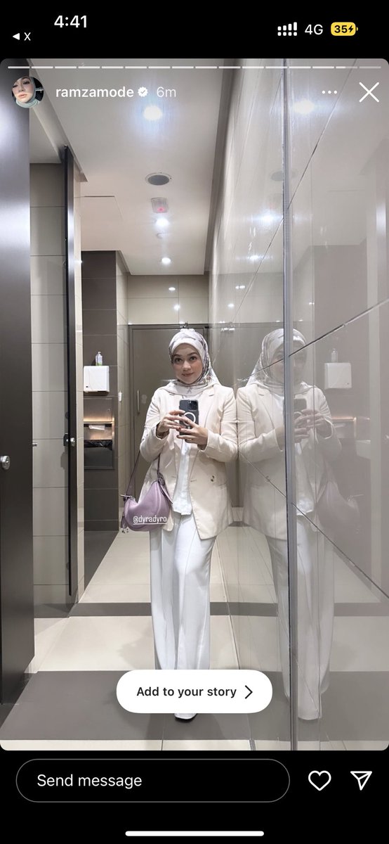 dyradyre's tweet photo. Thank youuu Kak Bee @RamzaMode beli bag dengan kitaaa 🥹❤️ Bag looks great on youu 👀 #shopwithdira https://t.co/O7nhyALl0R