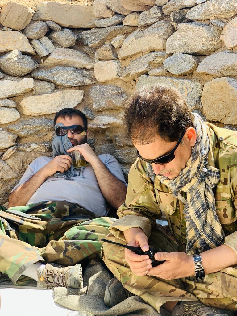MunibAmiry2's tweet photo. بعضی ها فکر میکنند ما از مرگ میترسیم ، 
احمق ،  سالها است که پشت آن در دشت ها و کوه ها میگردیم که آن شهادت است که نصیب ما شود .  
ما را از شهادت نترسانید که ما برای آن افتخار میکنیم . https://t.co/8jKOW5lLLZ