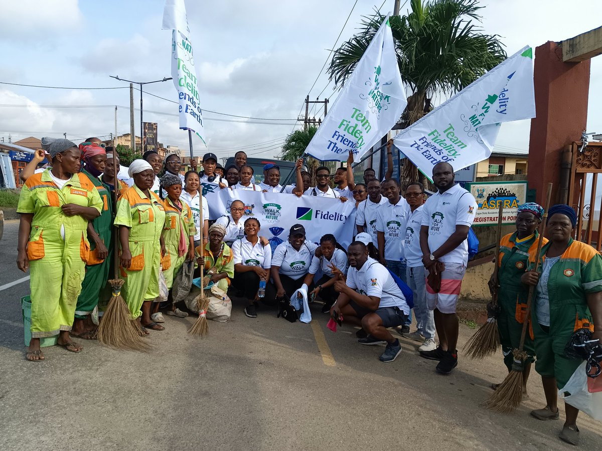 fidelitybankplc's tweet photo. The walk is over! 🤸🏾‍♀️🌍
We are intentional about nature. 
We are friends of the Earth.

#WalkForNature #GreenEarth
#FidelityNatureWalk #FidelityCSR https://t.co/fulPbbODFp