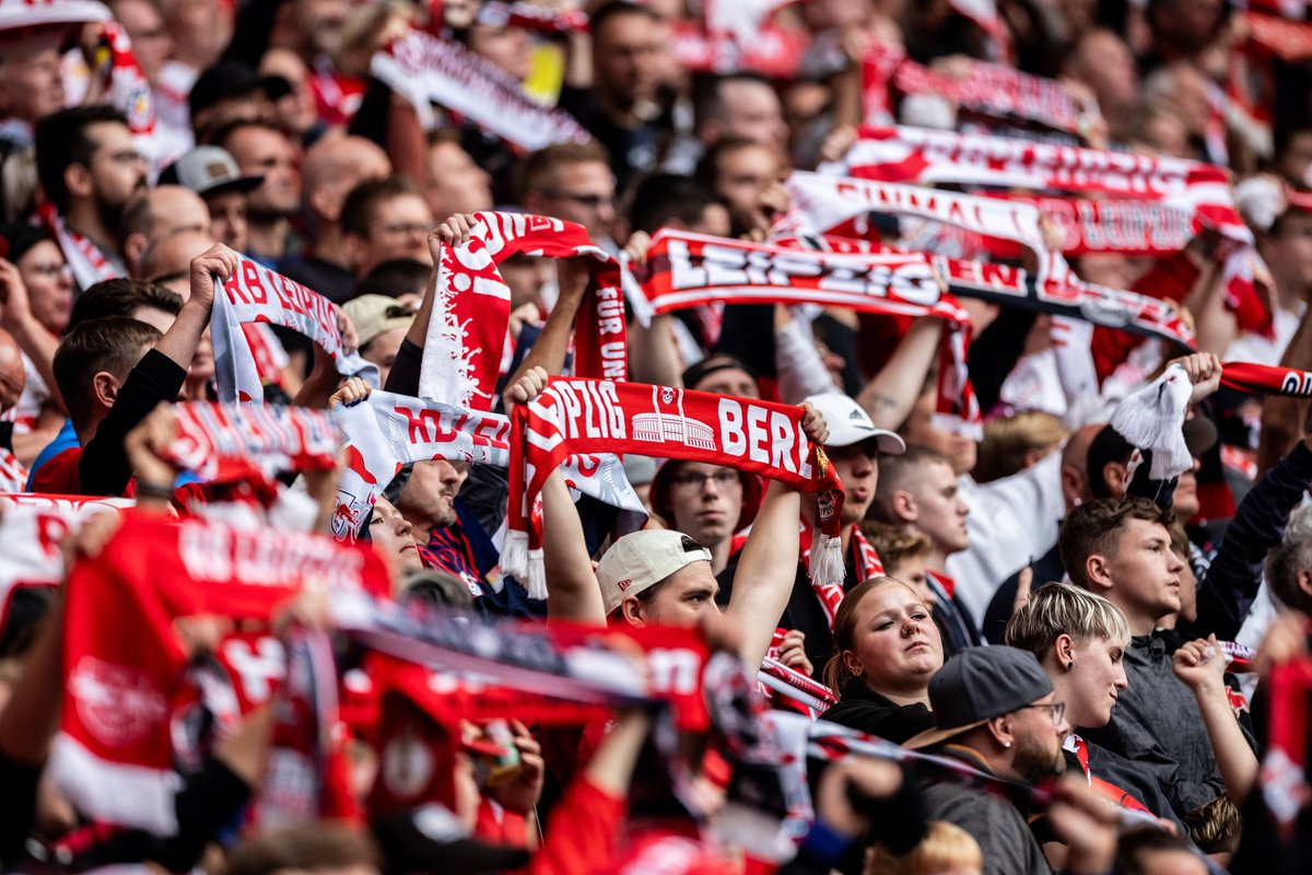 Cet après-midi on comptera 1 500 fans du RB Leipzig au stade de Darmstadt ! 💪🔥 #WirSindLeipzig🔴⚪