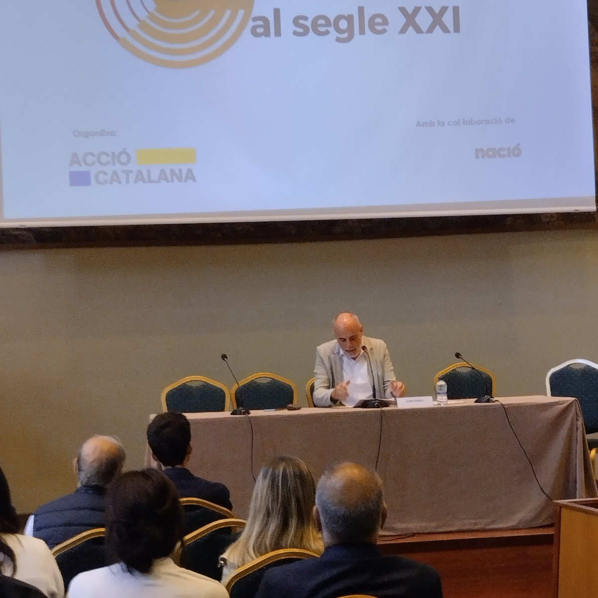 "Ara plurinacionalitat, demà independència". @JoanRidao engega la conferència inaugural de la II Jornada del Catalanisme al Segle XXI.