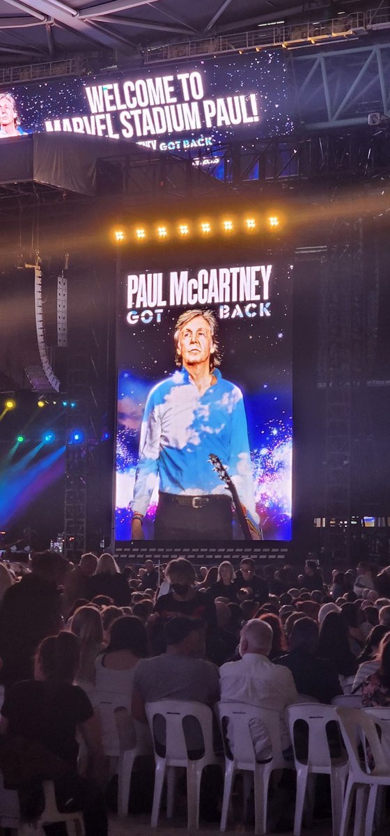 tghunt5's tweet photo. Looking forward to seeing a living legend in full flight! No pressure  @PaulMcCartney https://t.co/2ufjilClpY