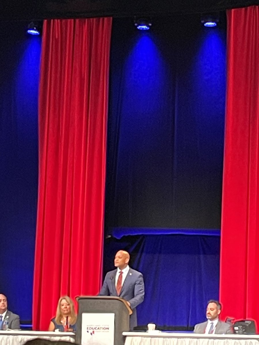 MsFowler tweet media