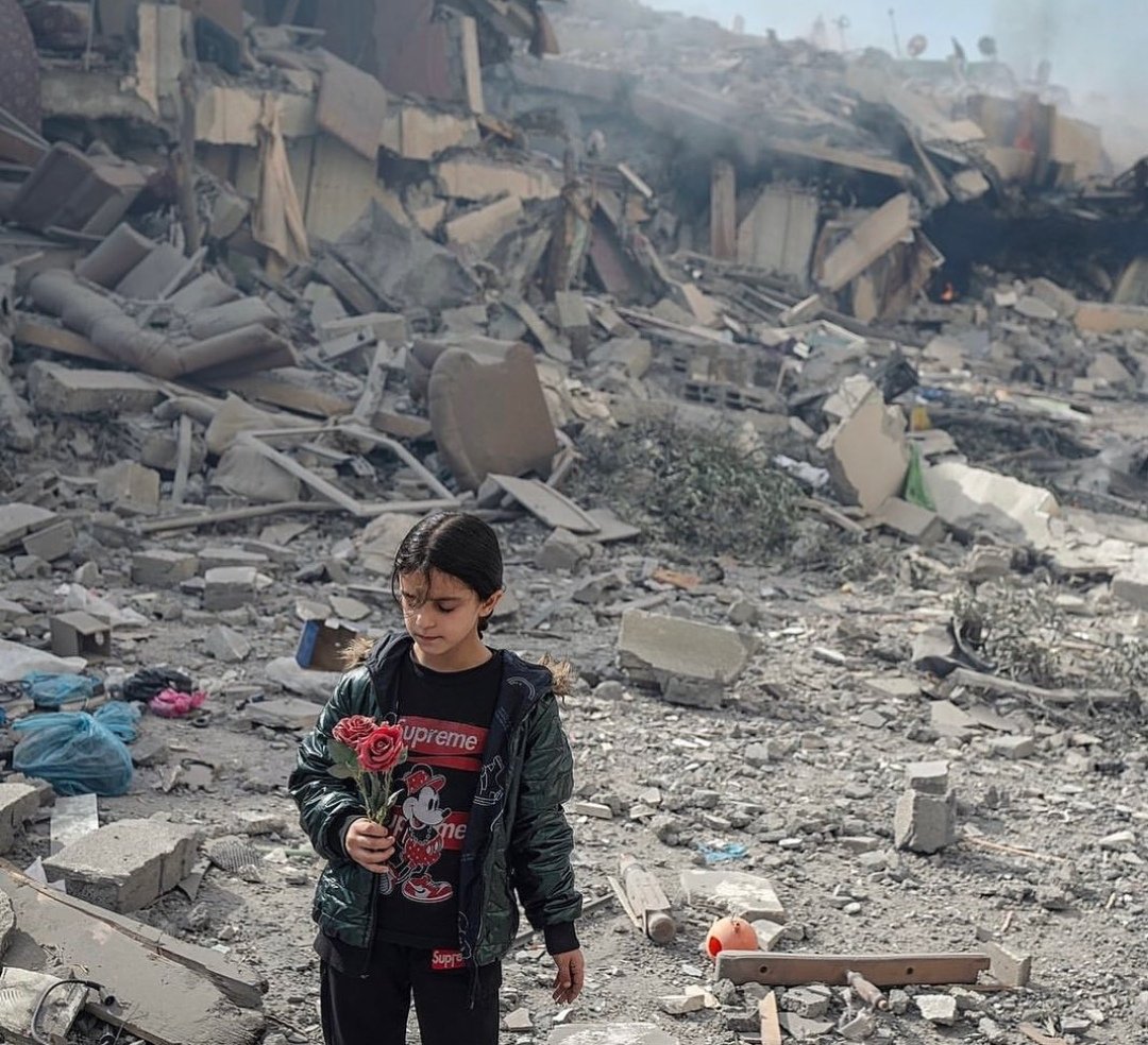 Görünmeyen ordularını
Gazze 'ye gönder Allah' ım. 
Zalim kavimleri nasıl helak ettiysen, Gazze'deki masumları öldüren bu katilleri de helak et Allah 'ım.
#Kahrolsunisrail #GazzedeKatliamVar
#KudusBizimdir