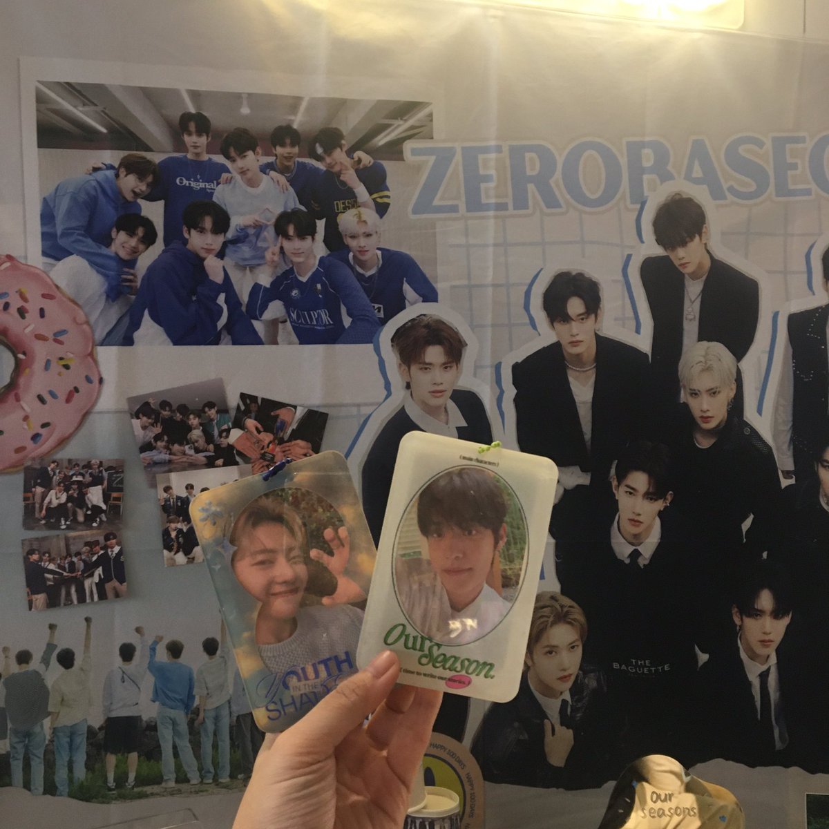 loverboychu's tweet photo. thank you for doing up an event for #눈부신_제베원과_제로즈의_100일~💙 really thankful for the lucky draw gifts and glad i got the opportunity to write something for my boys. Hope the 1st day went well&amp;all the best for the 2nd day!🫶🏻

#100reasonstobloom
#100dayswithZB1 @zb1bakery https://t.co/Ycnd7lOnOb