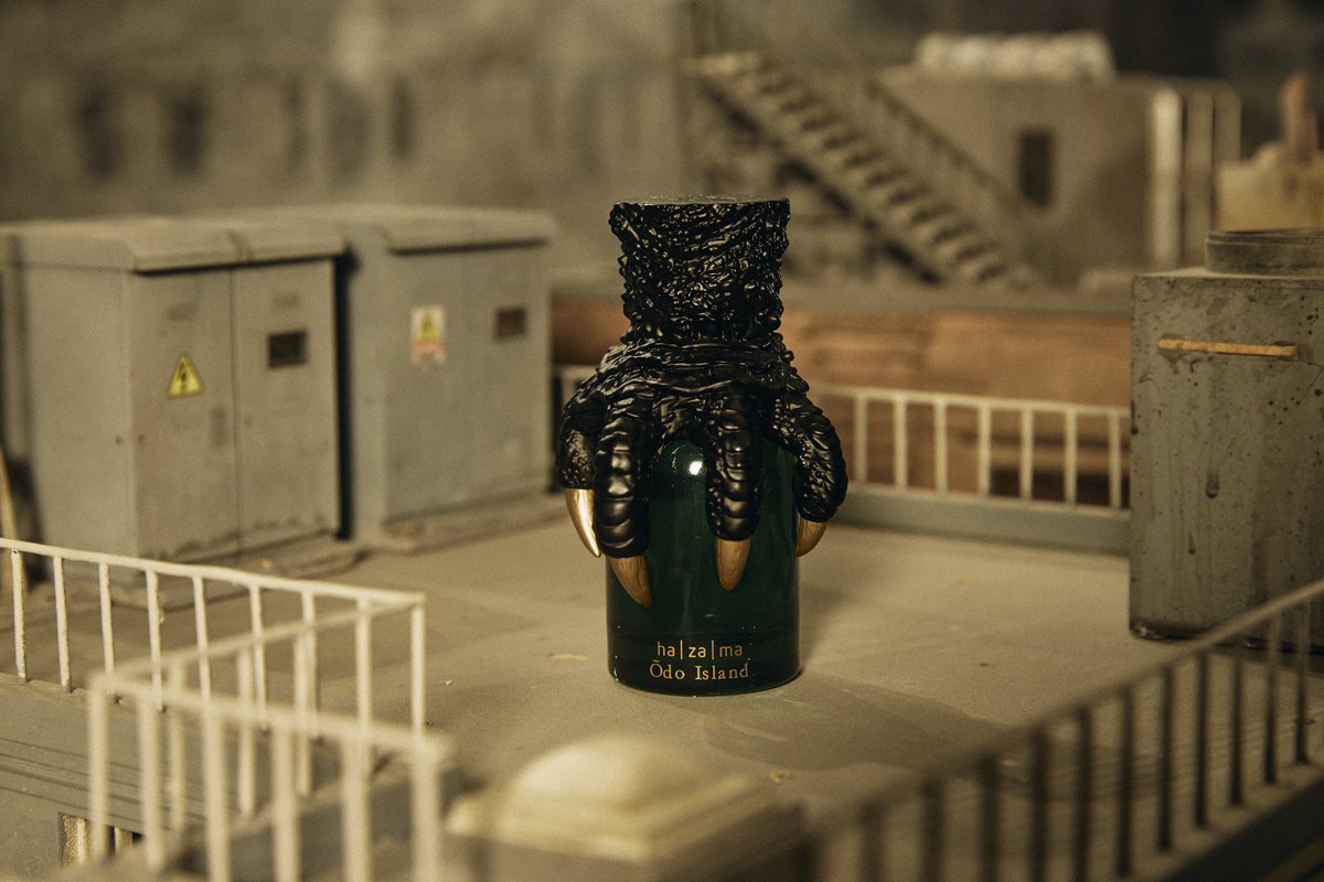 ha | za | ma 特別コラボ新作 『ゴジラ-1.0』@godzilla231103 惹きずり