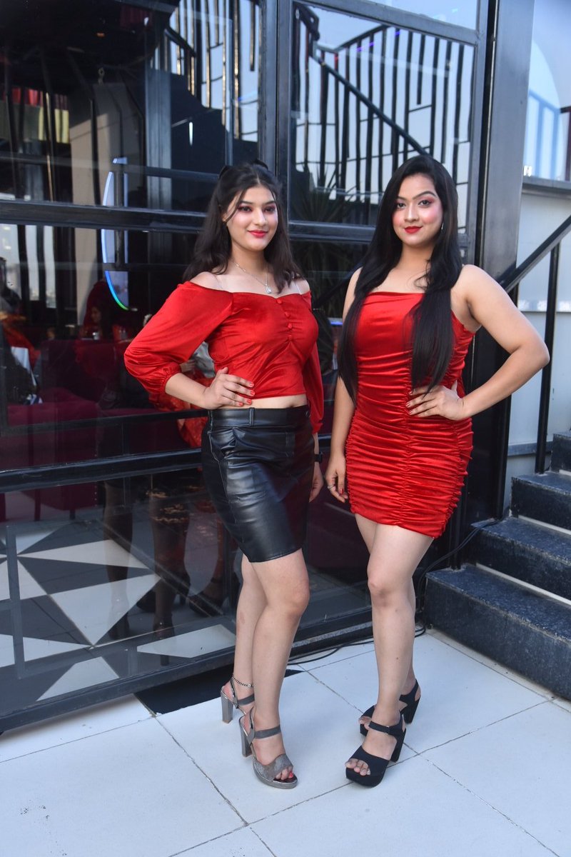 imKpProductions's tweet photo. Queen of Rajasthan top 30 finalists sash ceremony succefully held at The Model Club Jaipur.
.
.
.
#queenofrajasthan #beautypageant #modelstatus #modelling #TopFinalists #photoshoot #kpproductions https://t.co/Vuai7HPRkq