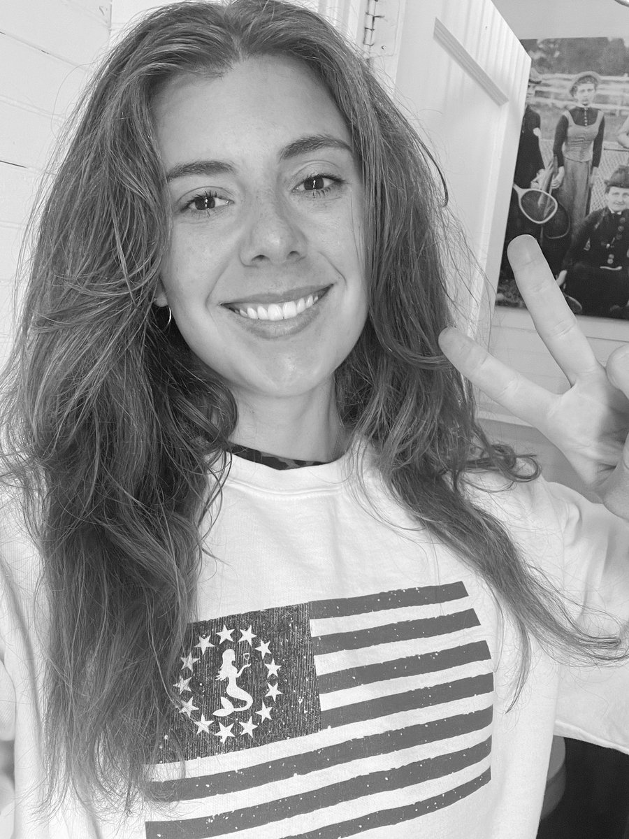 CarlyTefft's tweet photo. Live music schedule this wknd ๐ค๐บ๐ธ๐ธ๐๐ฝ
โข 10/21 Sat night 6-830p #CapeCodCoffee โข
โข 10/22 Sunday 12-3p @CapeCodWinery โข https://t.co/qX8hasXWu2
