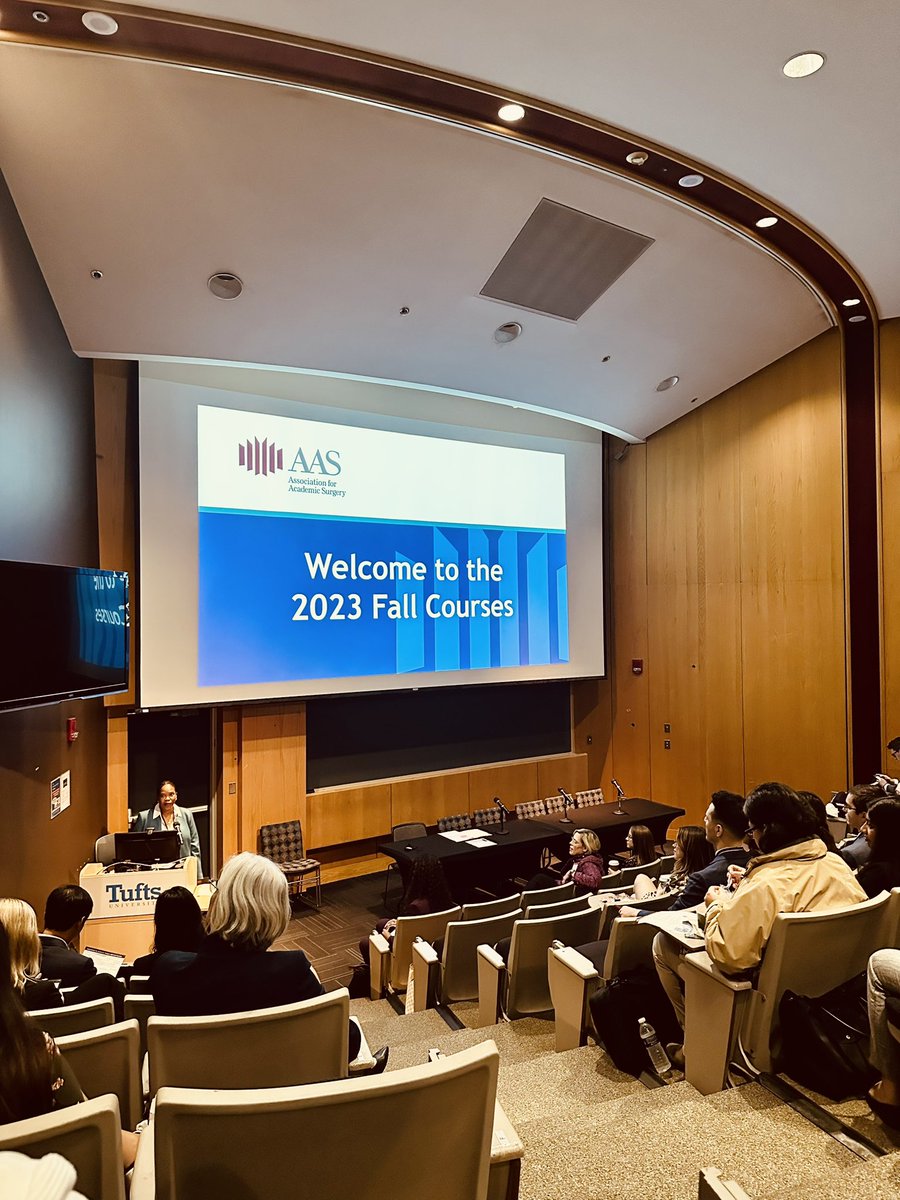 Our research residents are ready to learn ! ✍🏼✍🏼✍🏼