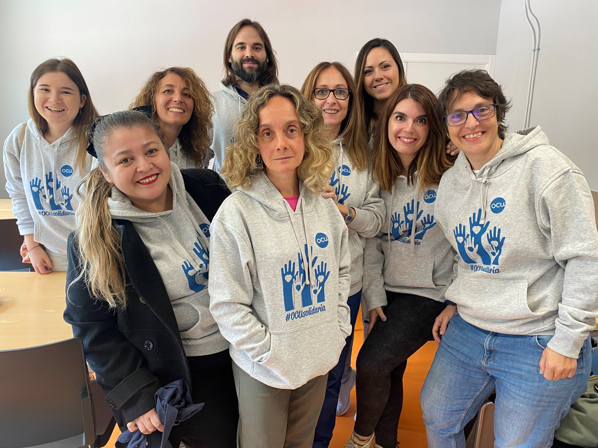 consumidores's tweet photo. Curso de cocina y solidaridad en @AntaresAsoc en @diasolidario #DSE23 #OCUsolidaria https://t.co/9I1cSERx4d